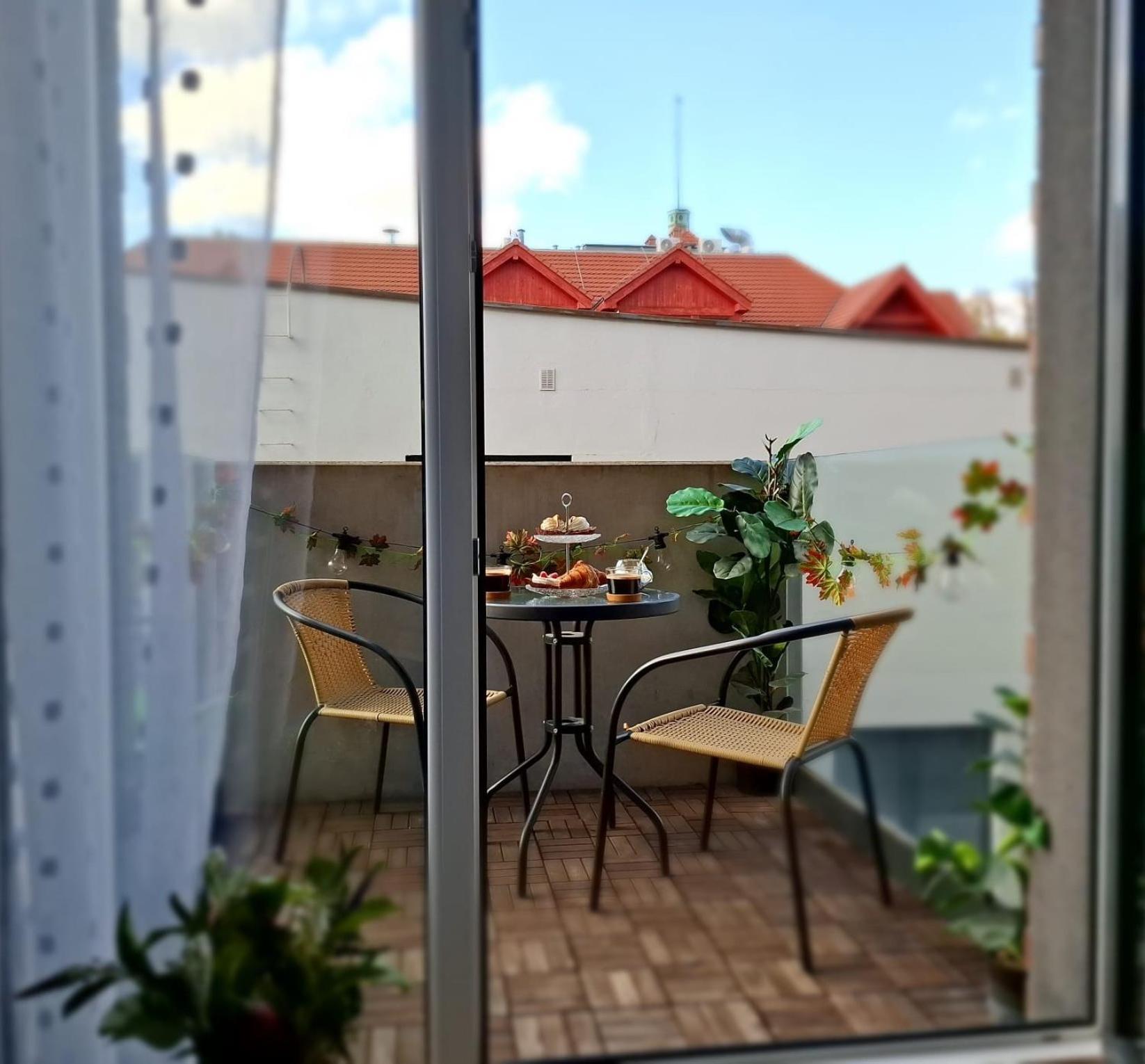 Na Grobli, Przy Kładce Zwierzynieckiej Apartament Wrocław